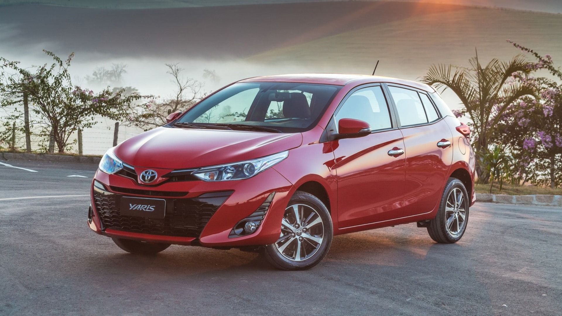 TOYOTA YARIS